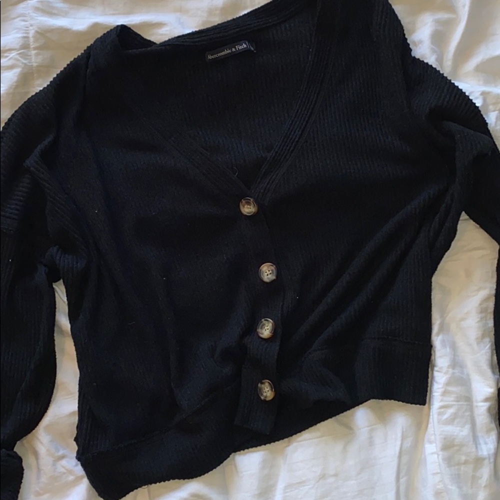 Abercrombie & Fitch cropped sweater